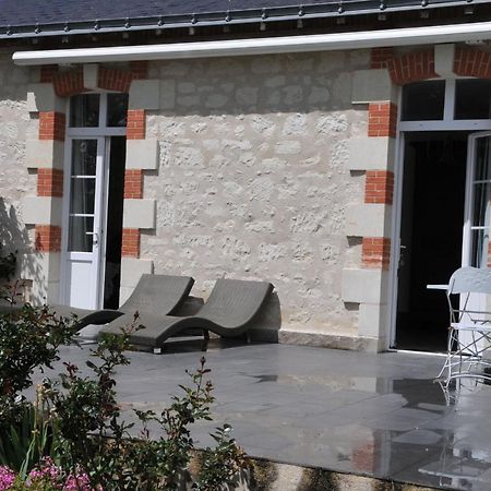 Petite Maison Des Roses - Gite 2 Personnes Brain-sur-Allonnes Eksteriør bilde